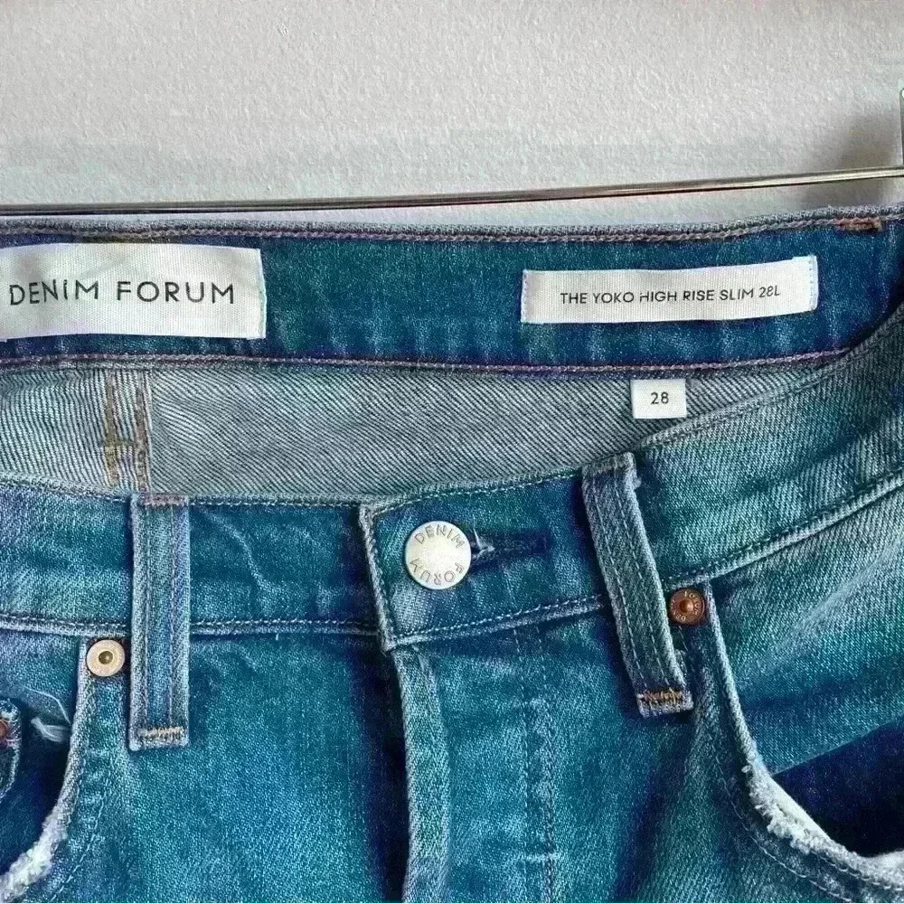 Aritzia Denim  Forum‎ The Yoko High Rise Slim Blue size 28 - Picture 12 of 12